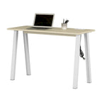 Bureau d'ordinateur compact, style scandinave, pieds en métal, ports de charge intégrés, chêne blanchi et blanc, pour 1 personne