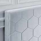 Lit plateforme rembourré, tête de lit surpiquée en hexagone, 2 tiroirs sous le lit, 12 lattes, tissu velours, gris clair, Grand Lit / Très Grand Lit, Utilisation pour 2 personnes