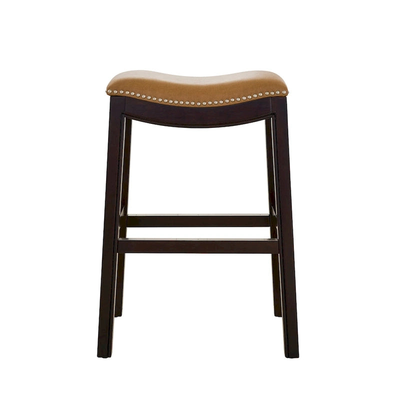Tabouret de bar de 66 cm de haut, assise en forme de selle, similicuir, détails cloutés, bois massif, repose-pieds en métal, expresso et tan, usage individuel