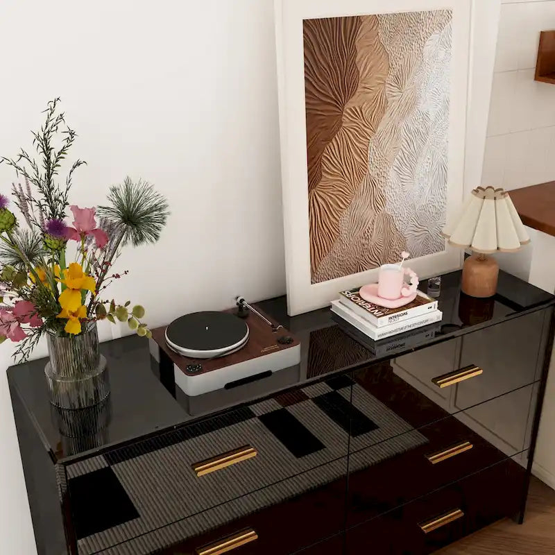 Commode double 6 tiroirs, finition très lustrée, poignées et base dorées, glissières de tiroir en métal, dispositif anti-basculement, noire, usage par 1 personne