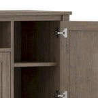 Meuble TV 183 cm, en bois massif, style transitionnel, 2 armoires latérales, 2 tiroirs, portes shaker, convient aux téléviseurs jusqu'à 203 cm, marron fumé, 1 personne requise au montage