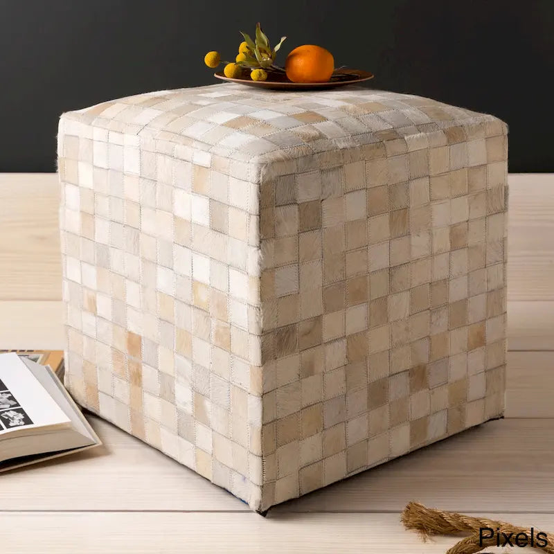 Pouf cube ottoman de 45 cm, revêtement cuir et peau de vache, dessus rembourré, côtés rigides, marron / chevrons / vache / pixels / blocs / damiers / losanges / rayures, usage 1 personne