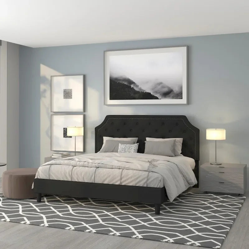 Lit plateforme Queen, tête de lit à panneau arqué, capitonnée, garniture cloutée, 15 lattes en bois, profil bas, gris clair / beige / gris foncé / noir, 2 personnes