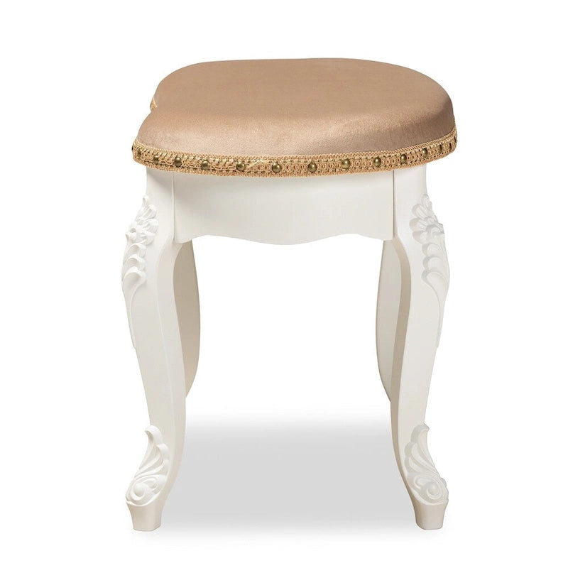 Ottoman de coiffeuse, style provençal, revêtement en velours polyester, rembourrage en mousse, garniture de clous en laiton, ornements floraux, sans dossier, sable / blanc / or, pour 1 personne