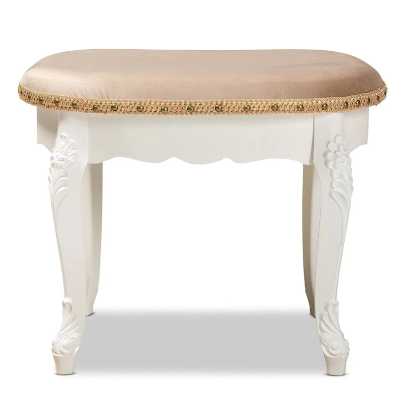 Ottoman de coiffeuse, style provençal, revêtement en velours polyester, rembourrage en mousse, garniture de clous en laiton, ornements floraux, sans dossier, sable / blanc / or, pour 1 personne