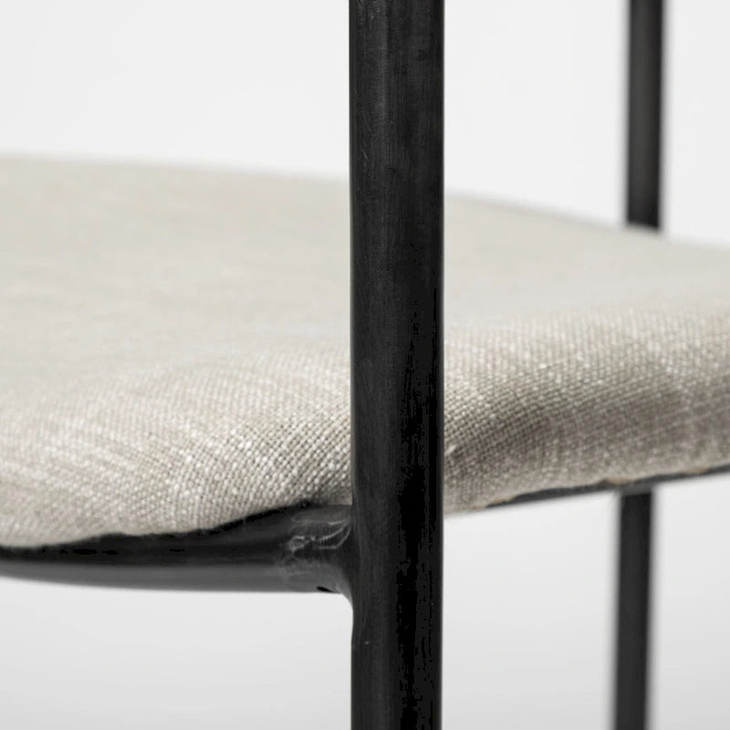 Fauteuil de salle à manger, dossier ouvert, revêtement tissu, cadre en métal noir mat, aucun assemblage requis, beige et gris fusil, 1 personne