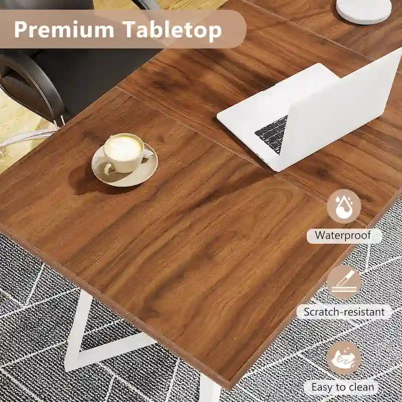 Table à manger de 55 pouces, plateau en placage de marbre synthétique, cadre en métal, rangement sous la table, blanc / marron rustique / marron clair, pour 4 à 6 personnes