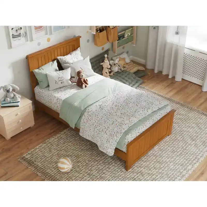 Lit plateforme profil bas, tête de lit à panneaux rainurés, pied de lit assorti, lattes en bois, 2 ports USB, bois massif, couleur Toffee Clair, Twin XL, 1 personne