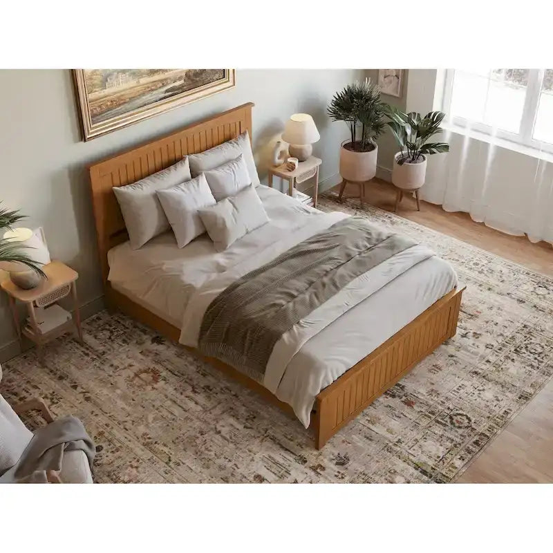 Lit plateforme profil bas, tête de lit à panneaux rainurés, pied de lit assorti, lattes en bois, 2 ports USB, bois massif, couleur Toffee Clair, Twin XL, 1 personne