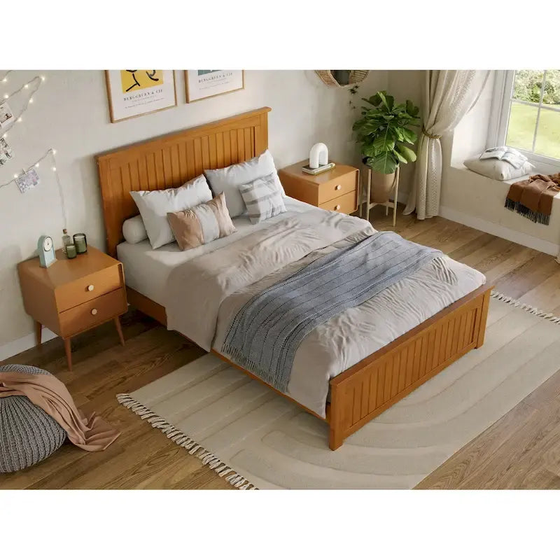 Lit plateforme profil bas, tête de lit à panneaux rainurés, pied de lit assorti, lattes en bois, 2 ports USB, bois massif, couleur Toffee Clair, Twin XL, 1 personne