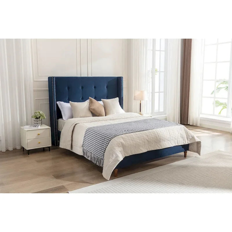 Lit double rembourré, tête de lit à oreilles, capitonné, garniture cloutée, tissu velours, lattes en bois, bleu/ivoire, pour 2 personnes